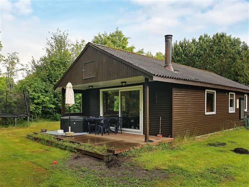 Holiday home - 4 persons -  - Vagtelvej - Hou - 9370 - Hals