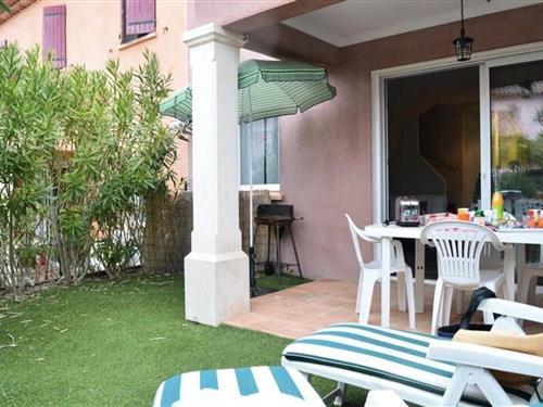 Holiday Home/Apartment - 6 persons -  - 83120 - Ste Maxime