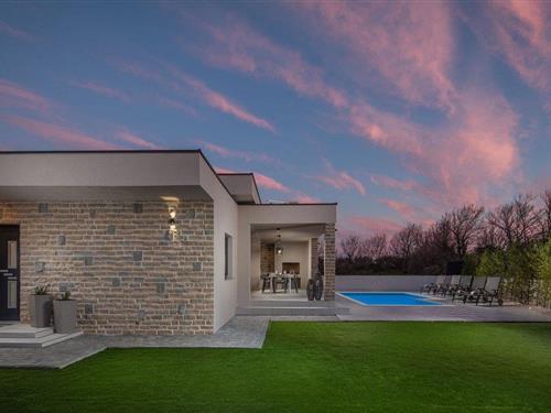 Sommerhus - 10 personer -  - Kraljicin put - 23232 - Nin