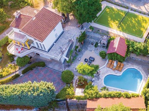 Sommerhus - 8 personer -  - Medvidovica Draga - Makarska-Imotski - 21260 - Imotski