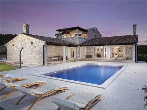 Feriehus - 7 personer -  - Pula/Krnica - 52208