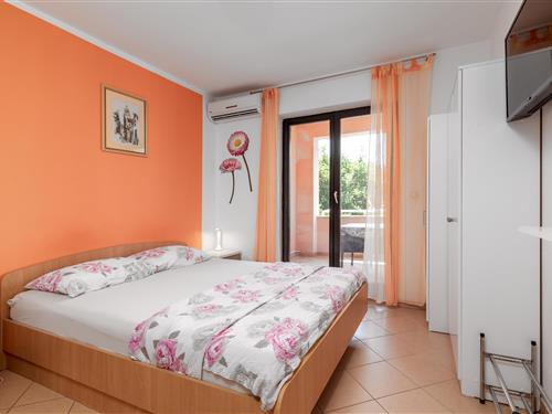 Holiday apartment - 2 persons -  - Štinjan - 52100 - Štinjan