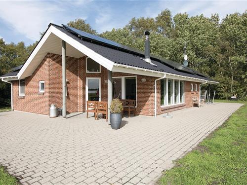 Sommerhus - 4 personer -  - Jægerparken - Helberskov - 9560 - Hadsund