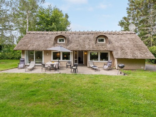 Sommerhus - 6 personer -  - Kamillevej - Marielyst - 4873 - Væggerløse