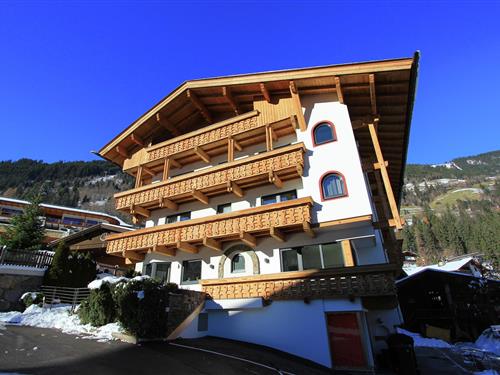 Holiday Home/Apartment - 6 persons -  - 6292 - Mayrhofen-Finkenberg