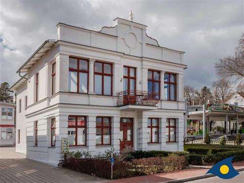 Ferienhaus - 4 Personen -  - Seestraße - 17424 - Heringsdorf (Seebad)