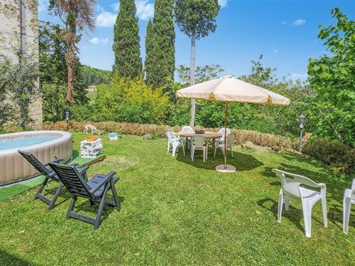 Sommerhus - 10 personer -  - St. da Vallocchi a Patarnio - 53040 - Cetona