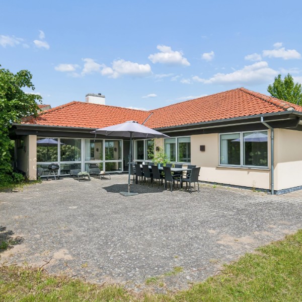 Emne nr.: 045-856111