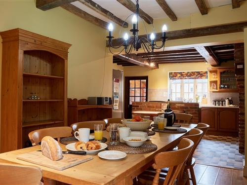 Hytte - 10 personer -  - DE6 4NG - Ashbourne