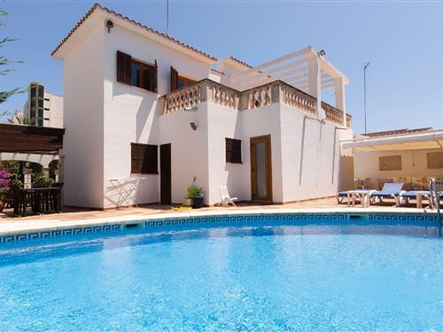 Holiday Home/Apartment - 6 persons -  - carrer murtons - 07560 - Sa Coma