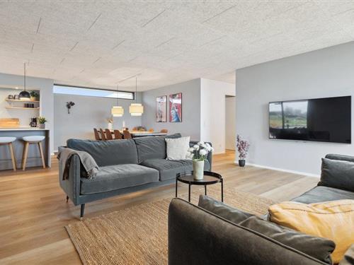 Sommerhus - 10 personer -  - Sommerhaven - Hvidbjerg - 7080 - Børkop