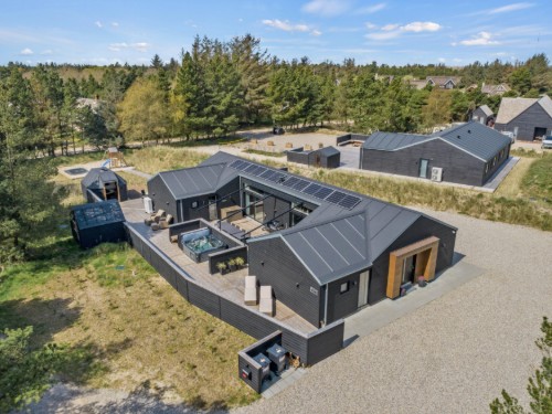 Feriehus - 10 personer -  - Møllehusvej - 6857 - Blåvand