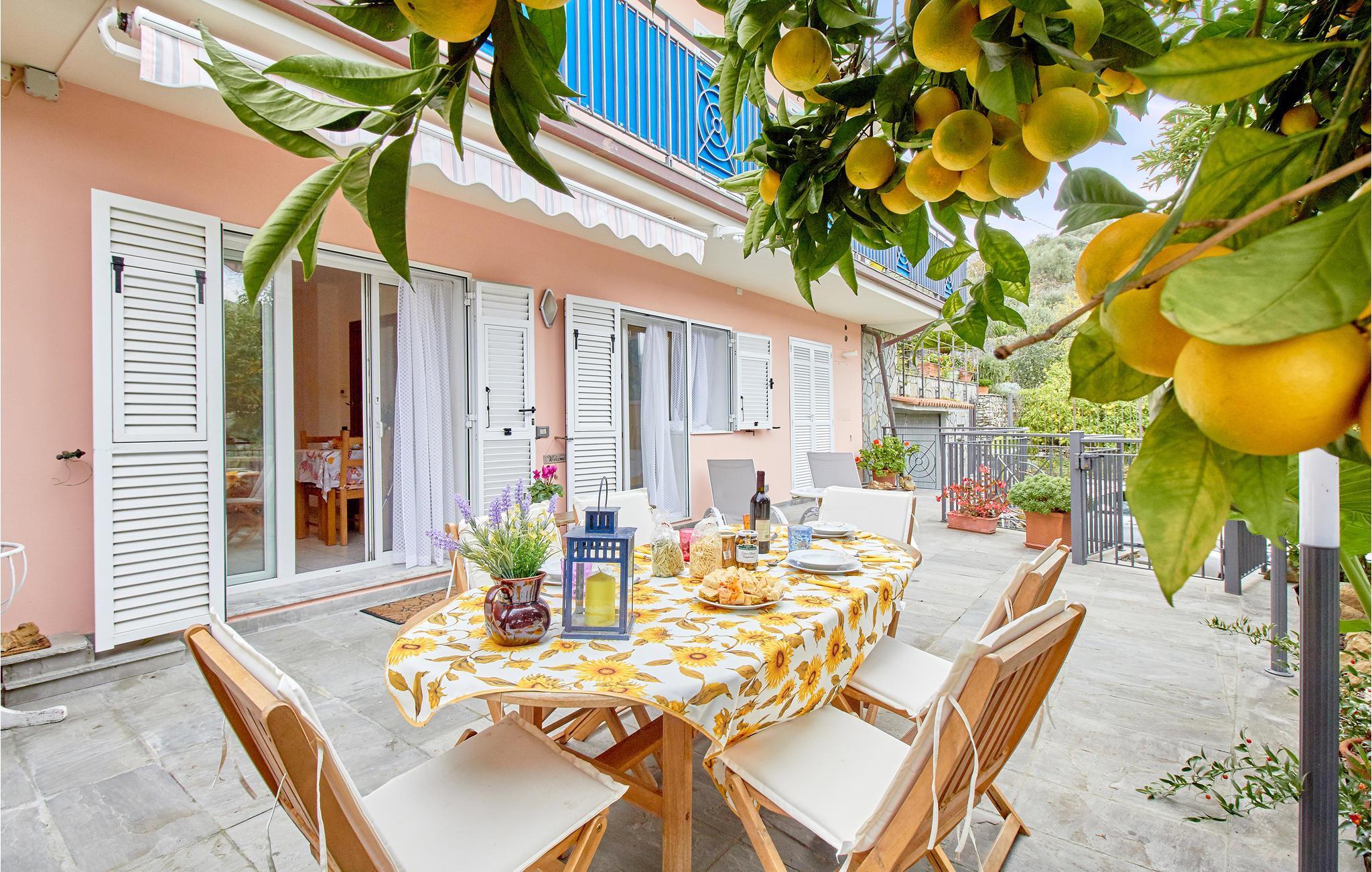 Sommerhus 4 Personer Via Colla Della Valle Dolcedo Riviera Dei Fiori 18024 Dolcedo Im 140 Ill724 Feline Holidays