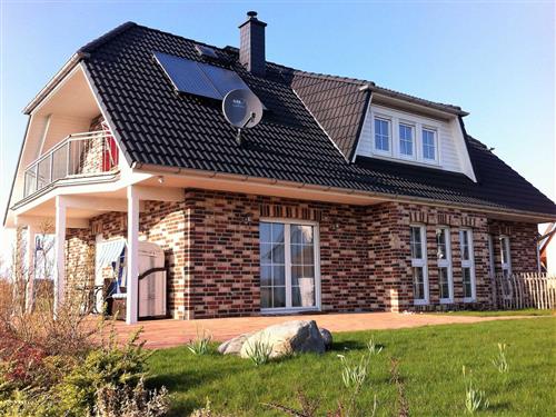 Holiday apartment - 4 persons -  - Am Ostseestrand - 18556 - Dranske / Lancken