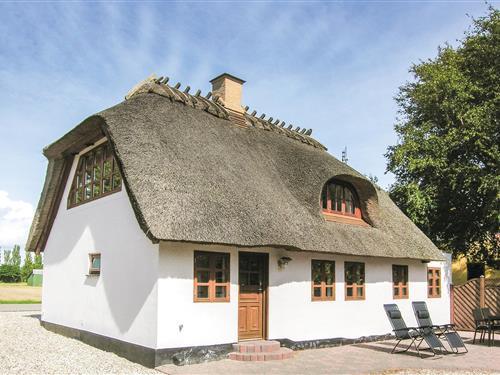 Sommerhus - 6 personer -  - Røjlevej - Magleby - 5935 - Bagenkop