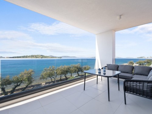 Holiday apartment - 4 persons -  - Ulica Lovetovo V - Vodice - Vodice - 22211 - Vodice