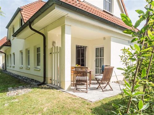 Holiday Home/Apartment - 4 persons -  - Birkenstraße - 18374 - Zingst