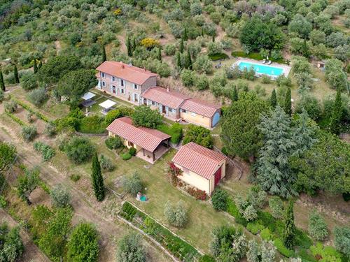 Sommerhus - 14 personer -  - Loc. Farinaio - 52044 - Cortona