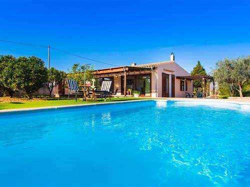 Holiday home - 4 persons -  - Diseminado Sector Num - S'hostalet, Montuiri - 07629 - Montuiri