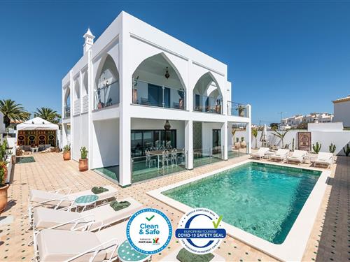 Holiday Home/Apartment - 9 persons -  - Rua Água Marinha, Guia - 8200-428 - Galé