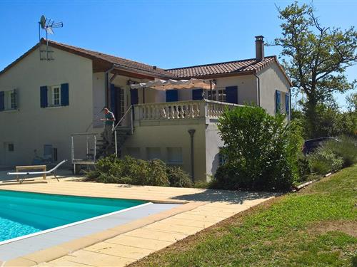 Holiday Home/Apartment - 8 persons -  - 79340 - Vasles