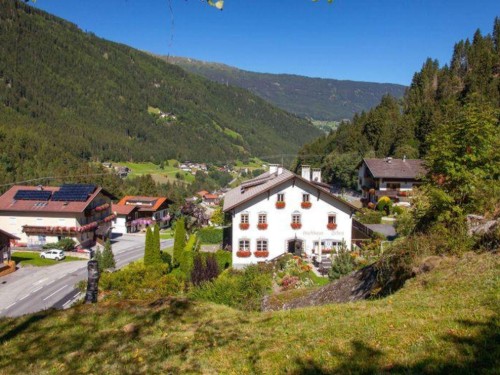 Holiday apartment - 5 persons -  - Schön - 6474 - Jerzens