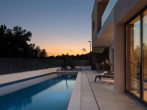 Holiday home - 8 persons -  - Paklenicka - Biograd-Pakostane - 23211 - Pakostane