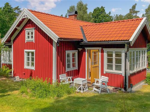 Holiday home - 6 persons -  - Sandryd Haga - 519 95 - Tostared