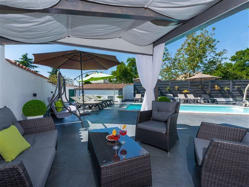 Holiday home - 4 persons -  - Porec - 52440