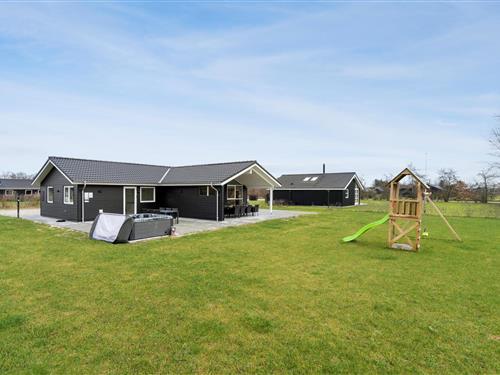 Sommerhus - 8 personer -  - Hindbærvej - Skaven - 6880 - Tarm