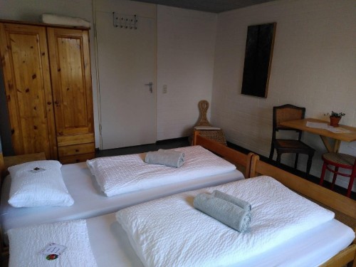 Rom - 2 personer -  - Stuttgarter Weg - 72532 - Gomadingen
