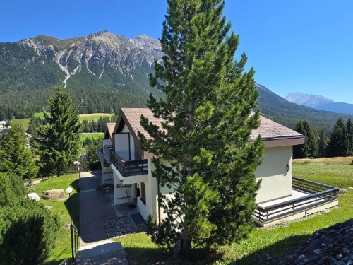 Holiday home - 7 persons -  - Voa Schmetta - 7078 - Lenzerheide