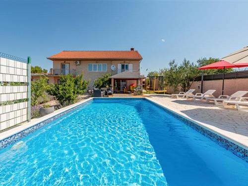 Sommerhus - 8 personer -  - Lisicic - Zadar-Lisicic - 23420 - Lisicic