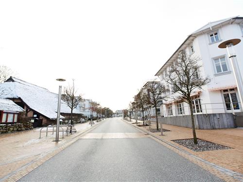 Holiday home - 4 persons -  - 18586 - Göhren