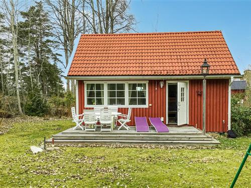 Holiday Home/Apartment - 5 persons -  - Granskogsvägen - 760 15 - Gräddö