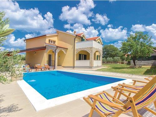 Sommerhus - 8 personer -  - Put Skole, Bristani - Drnis-Miljevci - 22320 - Miljevci