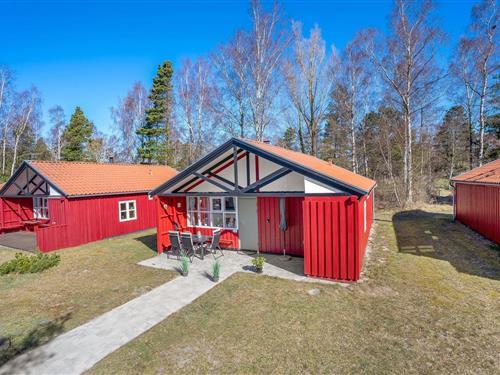 Fritidshus - 6 personer -  - Bøtølundvej - Marielyst - 4873 - Væggerløse