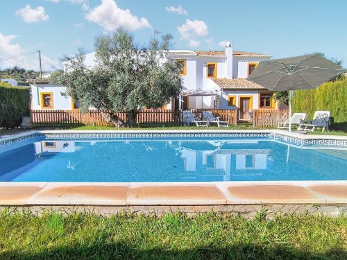 Fritidshus - 17 personer -  - ctra. CO-8205, La Venta - 14812 - Almedinilla