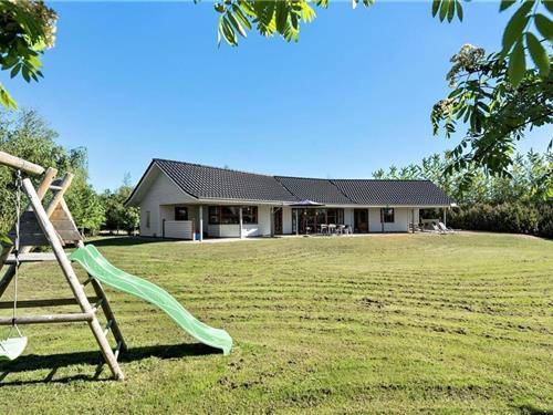 Sommerhus - 12 personer -  - Vestergårdsvænget - Sønderstrand - 6792 - Rømø