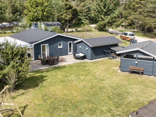 Sommerhus - 6 personer -  - Gøgevej - Vejers Sydøst - 6853 - Vejers Strand
