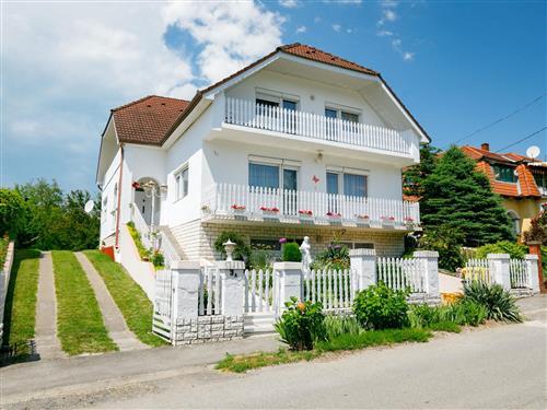 Holiday Home/Apartment - 7 persons -  - Balatonboglar/Szemes - 8636