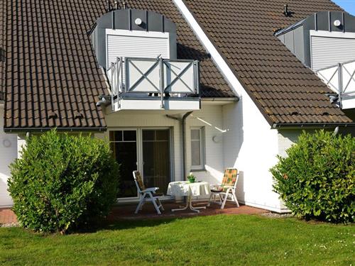 Holiday Home/Apartment - 2 persons -  - Darßer Weg - 18374 - Seeheilbad Zingst