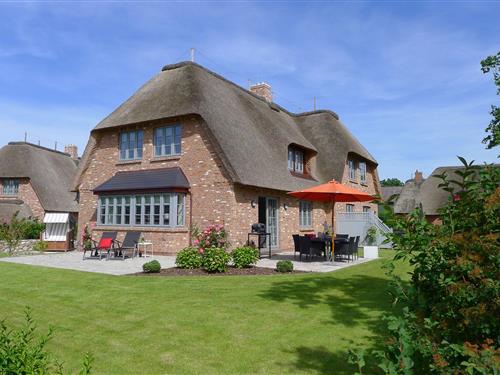 Sommerhus - 5 personer -  - Bütjthaarepswai 109 b - 25938 - Oldsum