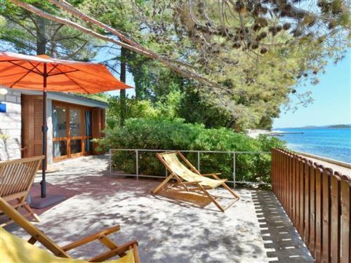 Sommerhus - 3 personer -  - Donje Rastane - 23207