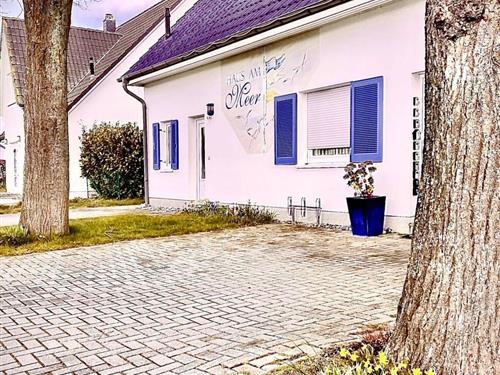 Sommerhus - 4 personer -  - Glowe - 18551