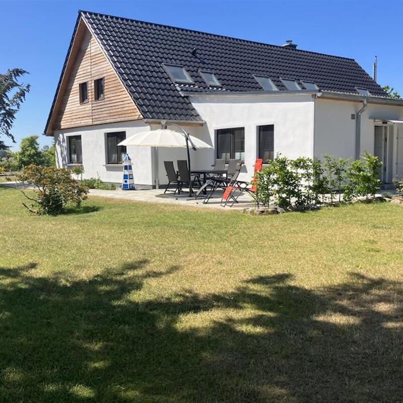 Sommerhus - 4 personer -  - 18519 - Sundhagen Ot Tremt