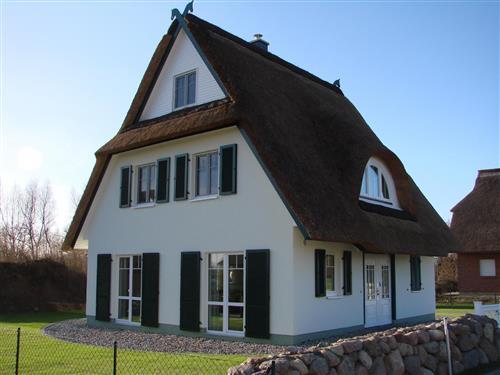 Holiday Home/Apartment - 10 persons -  - Eichenweg - 18230 - Rerik