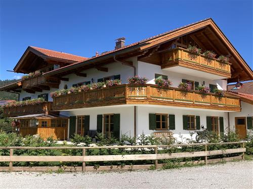 Holiday Home/Apartment - 5 persons -  - Mittenwalder Str. 49 a - 82499 - Wallgau