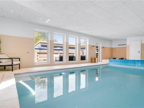 Ferienhaus - 22 Personen -  - Tvetandvej - Marielyst - 4873 - Väggerlöse