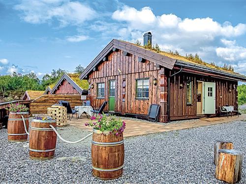 Sommerhus - 6 personer -  - Blakstadvegen - 6222 - Ikornnes